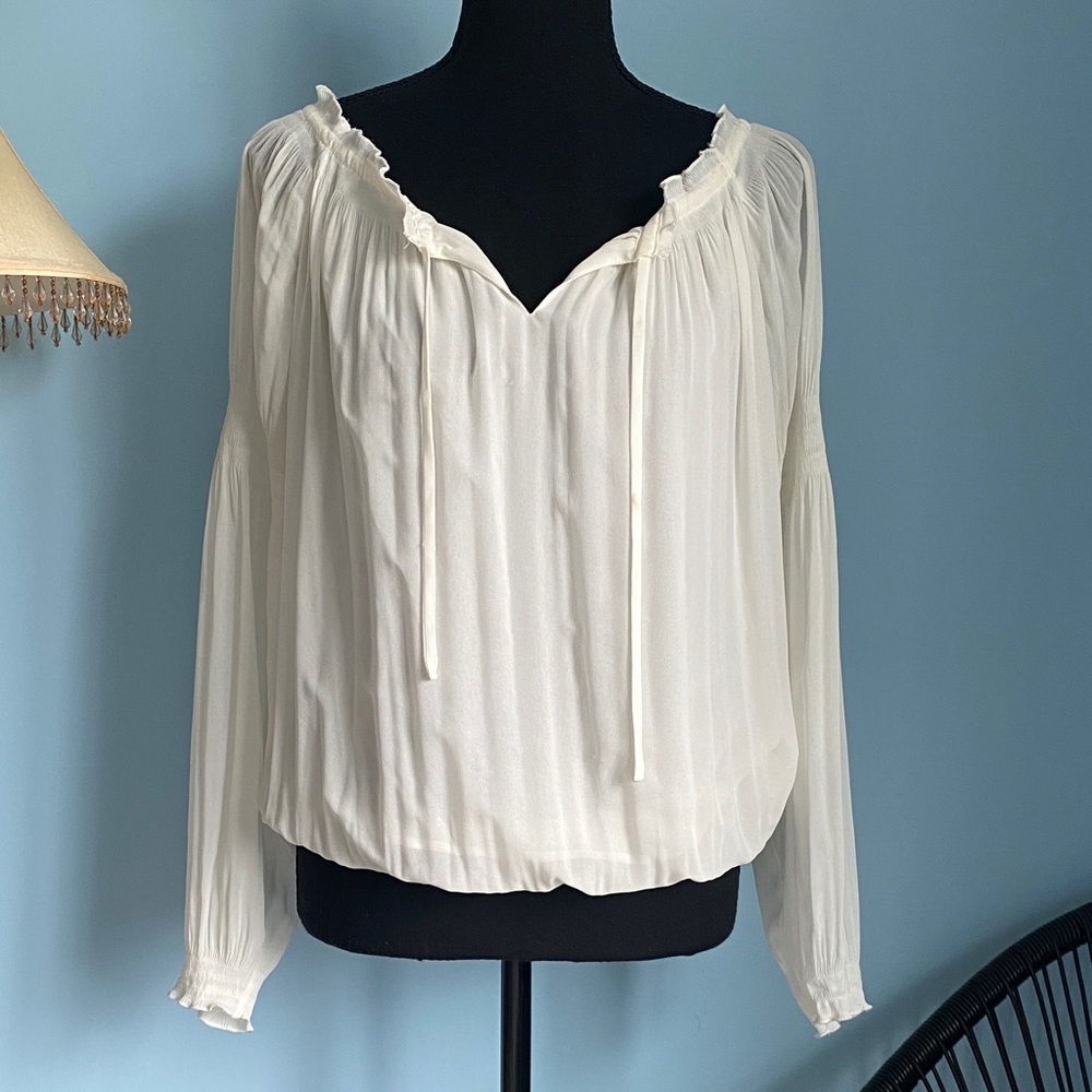 Express XS White Long Sleeve Blouse